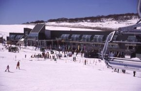 The Perisher Valley Hotel